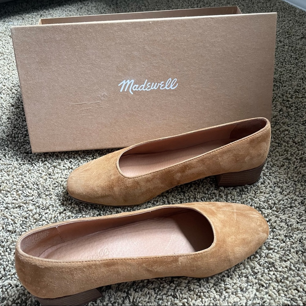 Madewell The Sofie Pump in Suede